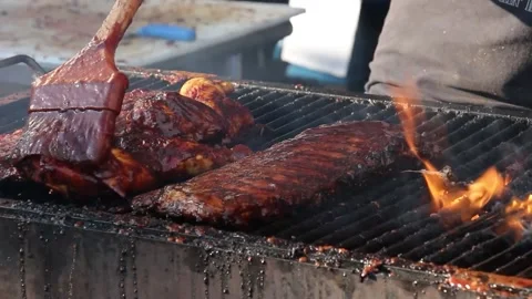 BBQ Pork Ribs on Grill with Basting 스톡 동영상 203756574