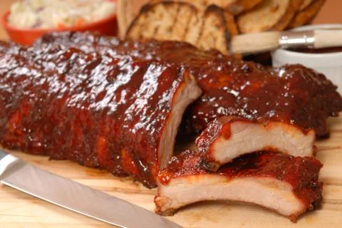 Bbq ribs with toasted bread and cole slaw Stock Photos
