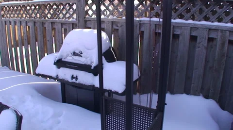 BBQ in the winter time. #11 Stock-Footage 35239178