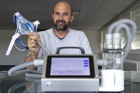 BCD microtechnique begins to produce ventilators to aid in fight against coronav Stock Photos