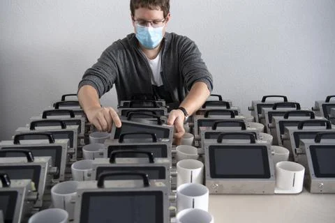 BCD microtechnique begins to produce ventilators to aid in fight against coronav Stock Photos
