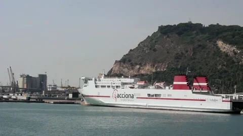 BCN Port 4 (24p) Stock Footage 8663442