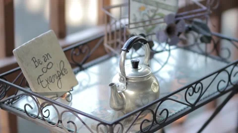 Be An Example_Wide Shot Stockbeeldmateriaal 67907390