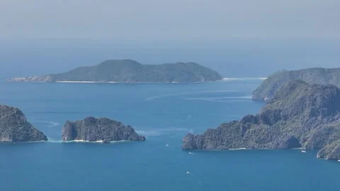 Beach and Islands in El Nido, Philippines. Stock Footage 337442353