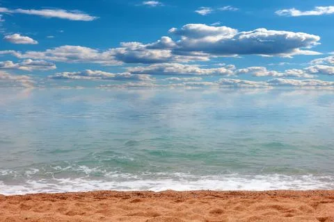 Beach and sky Stock-Fotos