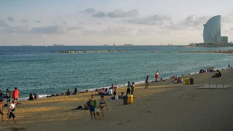 Beach in Barcelona Vídeo Stock 88464306