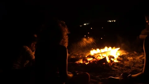 Beach Bonfire Ritual 库存影片 88221279