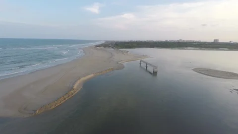 Beach with a bridge in water. 스톡 동영상 87164655