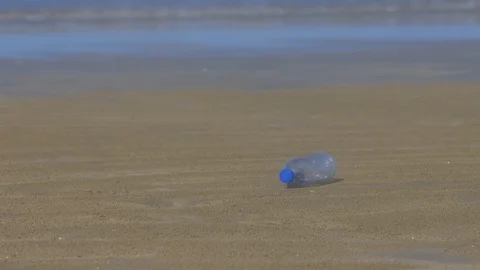 Beach cleanup Stock Footage 122537557