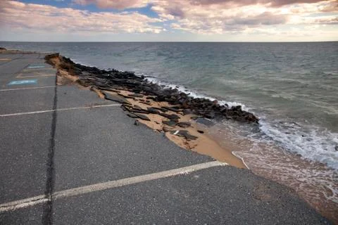 Beach Erosion at Cape Cod Stock-Illustration