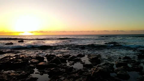 Beach Flight Into the Sun Vídeos de archivo 238833009