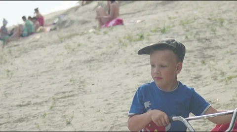 The beach 動画素材 39924364