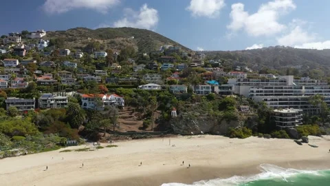 Beach front view of the Laguna Beach Vidéo 151008879