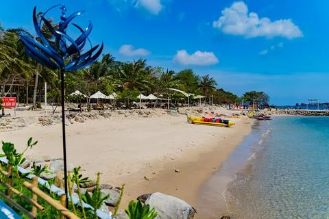 Beach holidays. Photos