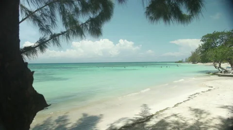 Beach in Honduras 스톡 동영상 61759239