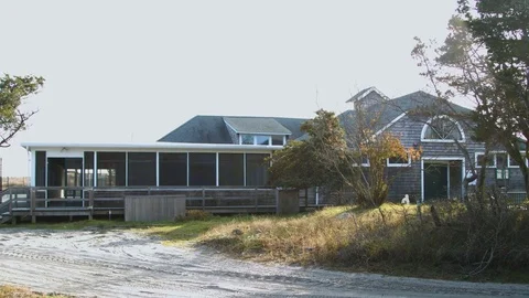 Beach house during the summer Vidéo 76591963