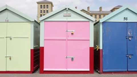 Beach Hut Pink 動画素材 85460958