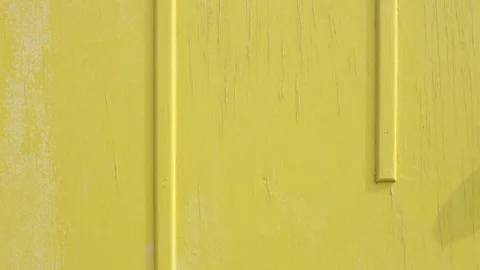 Beach Hut Yellow Paint Close Up 動画素材 85462283