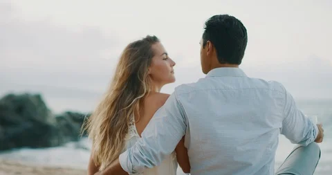 Beach kisses Stock Footage 116270139