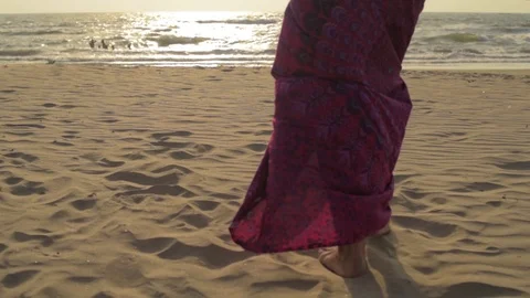 Beach lady Video stock 76016008