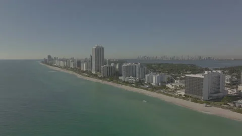 Beach landscape and beautiful buildings on the shoreline Video stock 166364303