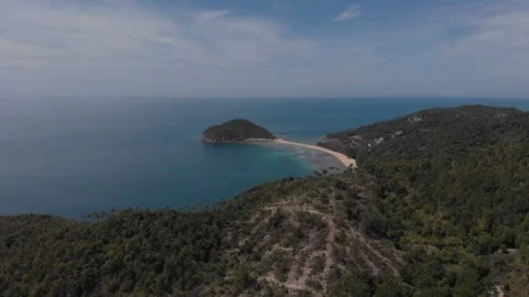 Beach with nice view in Koh Phangan Vidéo 260431969