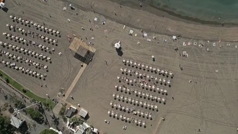 Beach Overhead Birds Eye View Umbrella Tenerife Canary Island Los Cristianos 스톡 동영상 331012390