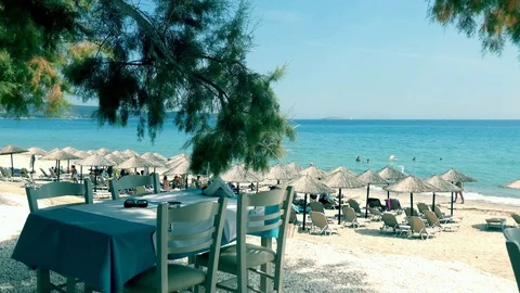 Beach restaurant with beautiful view. Vídeos de archivo 119894713