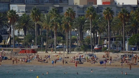 Beach in salou Video stock 86370798