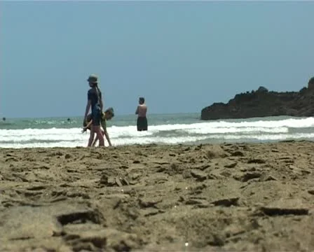Beach scene Vídeo Stock 10909197