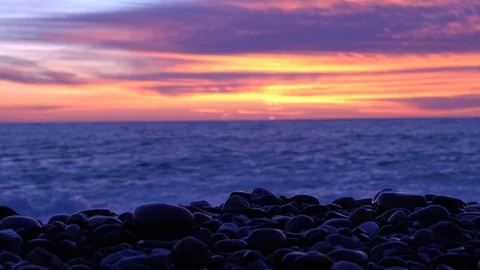 On the beach sea waves at sunset. Video stock 122412363