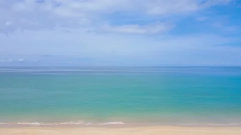 Beach with sky	 Stock Footage 153379634