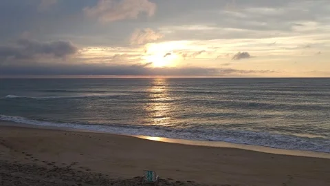 Beach sunrise Video stock 246608085