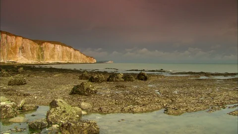 Beach at sunset Video stock 95604724