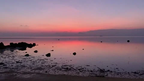 Beach sunset in Koh Phangan Stockbeeldmateriaal 344882196