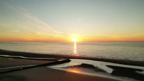 Beach sunset in Rhyl Vídeos de archivo 196599098
