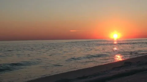Beach Sunset Wide &amp; Close-Up 스톡 동영상 11055715