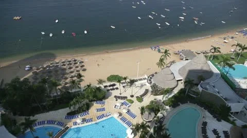Beach tourist paradise acapulco Stock Footage