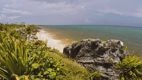 Beach of Tulum Archeology 動画素材 100132168