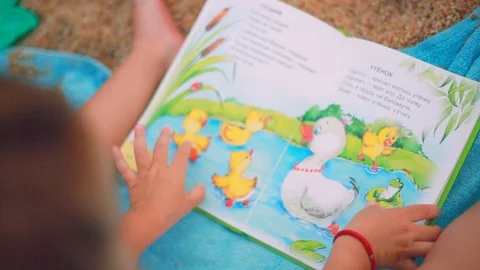 Beach vacation. Stock Footage 129183935