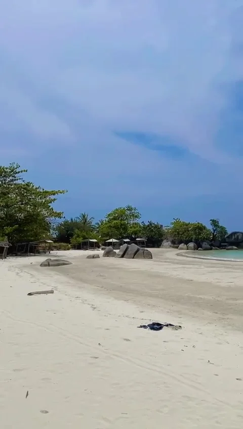 Beach view in the evening Video stock 216867323