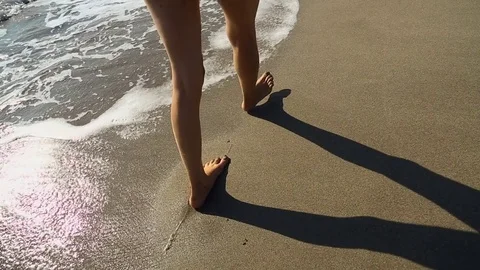 Beach Walking 스톡 동영상 75863998