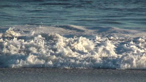 Beach waves 2 Stockbeeldmateriaal 1050473