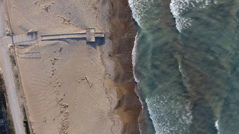 Beach waves 库存影片 89704045