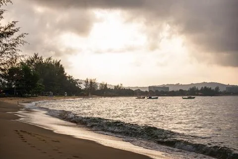 Beach Waves at Golden Hour Stock-Fotos