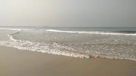 Beach, waves sand and sky 動画素材 154263081