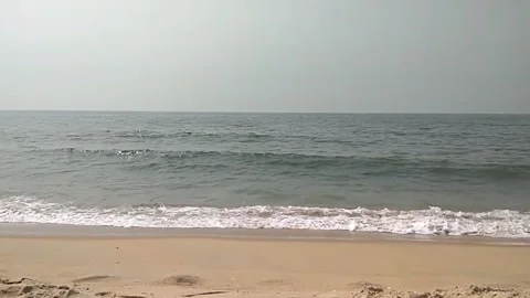 Beach, waves, sand and sky 動画素材 154308929