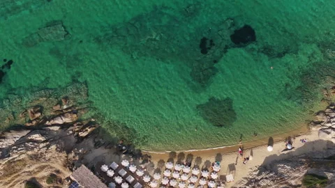 Beachside leisure in turquoise waters Stock-Footage 264865538