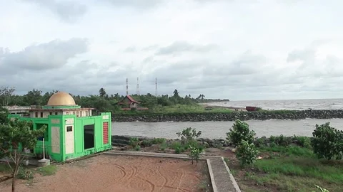 Beachside mosque Stock Footage 168250231