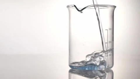 Beaker blue 1 스톡 동영상 140941245